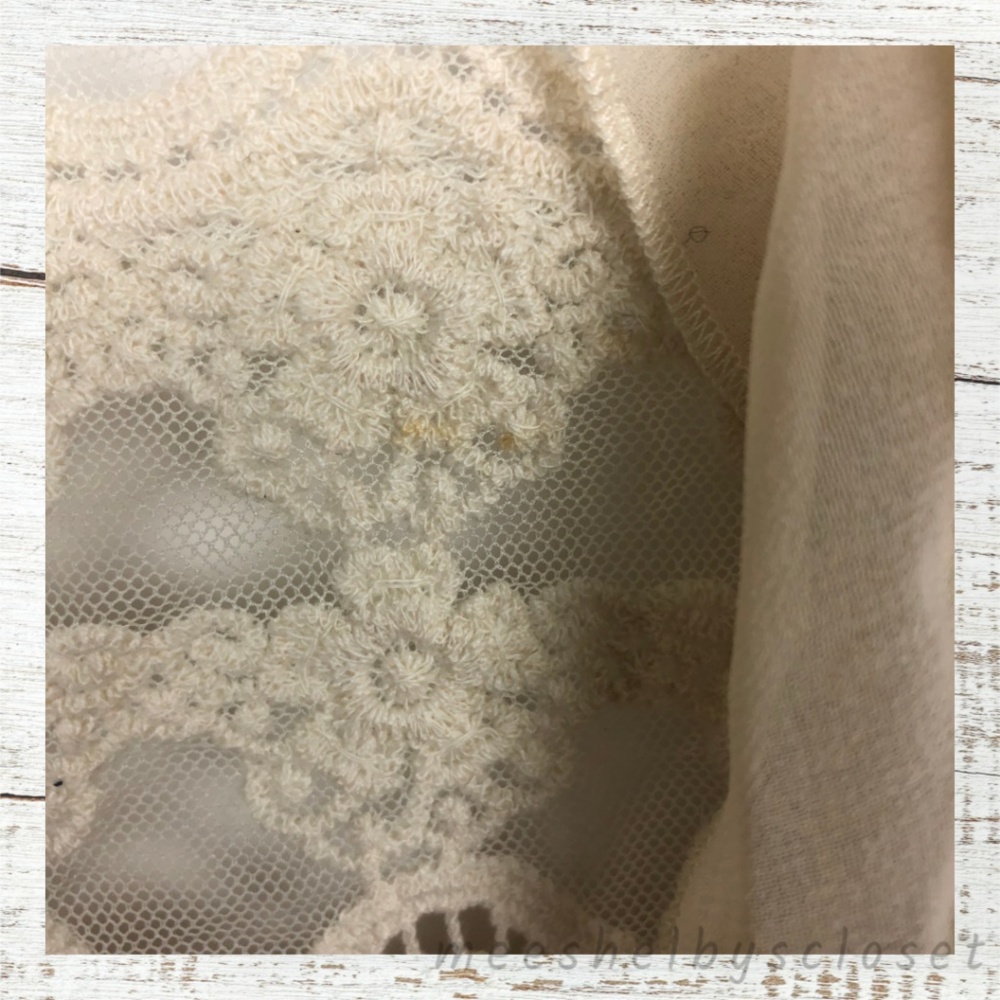 Umgee Ivory Cream Lace Ruffle Flowy Sheer Vest - Picture 8 of 8